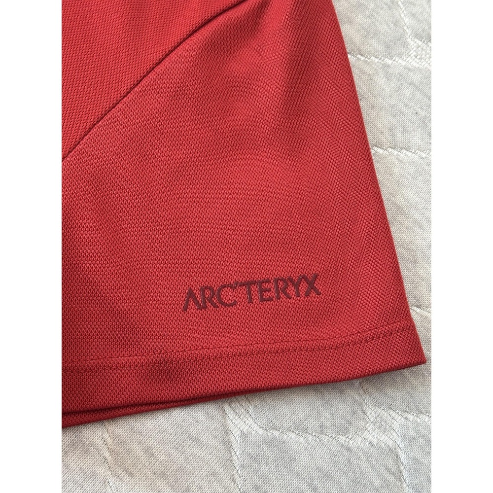 Arcteryx Shirt Womens‎ Medium Red Gorpcore Crew Neck Hiking Top Athletic Outdoor - Picture 6 of 10